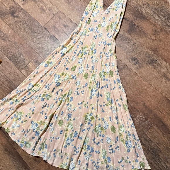 Zara Pink Floral Midi Dress - Picture 2 of 5